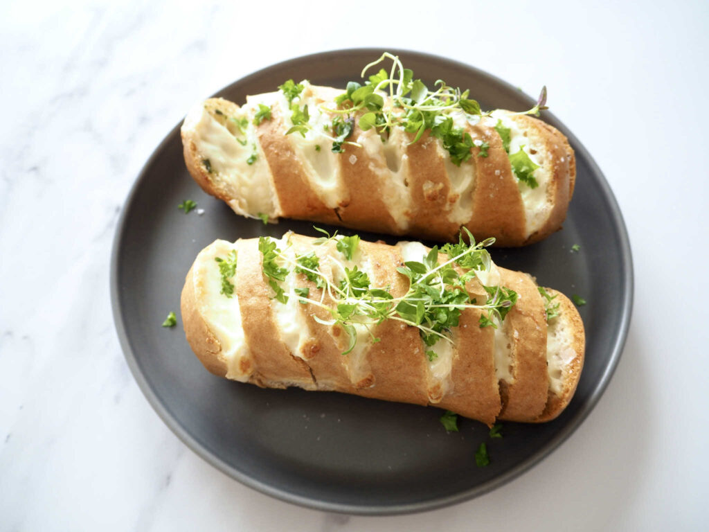 Glutenfri hvidløgsbrød